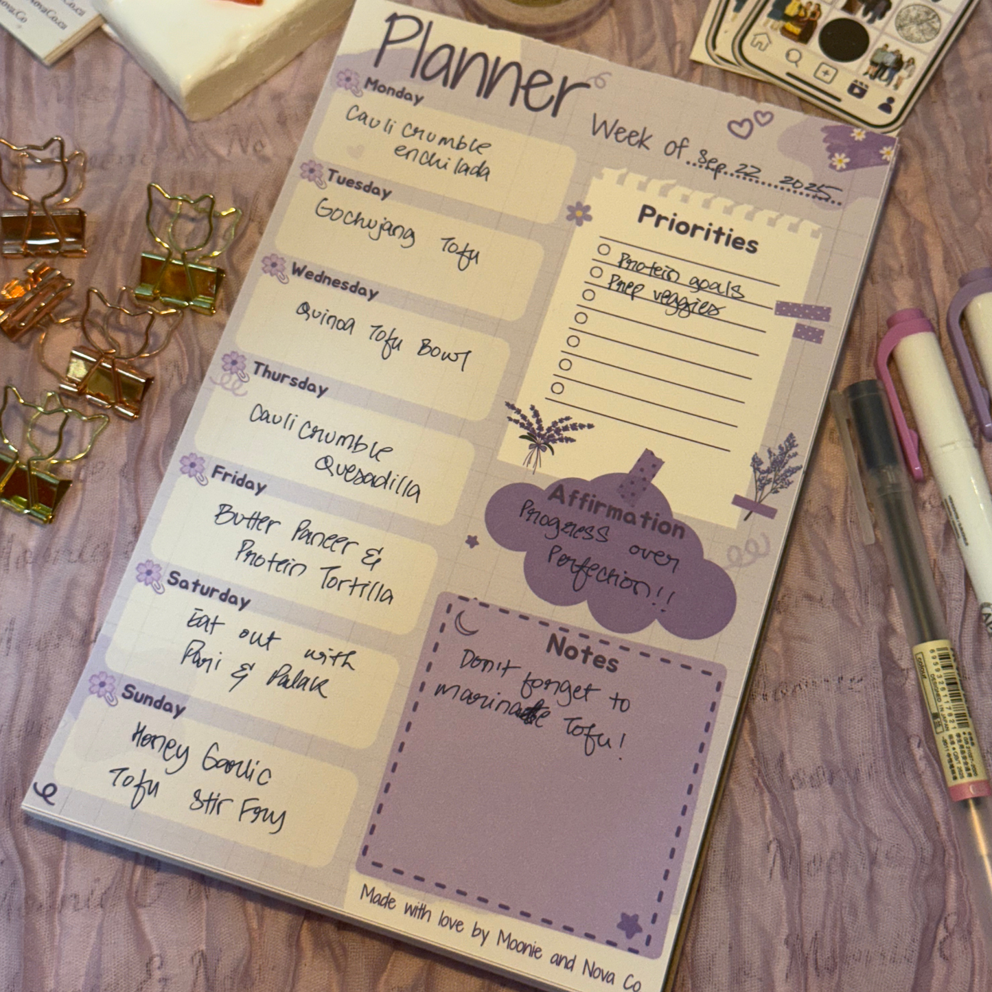 Signature Weekly Planner Notepad